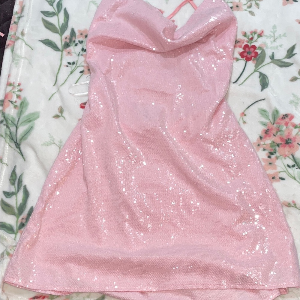 Elegant Pink Sequin Dress
